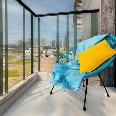 Izzzi Life Mint Dubai Exterior foto