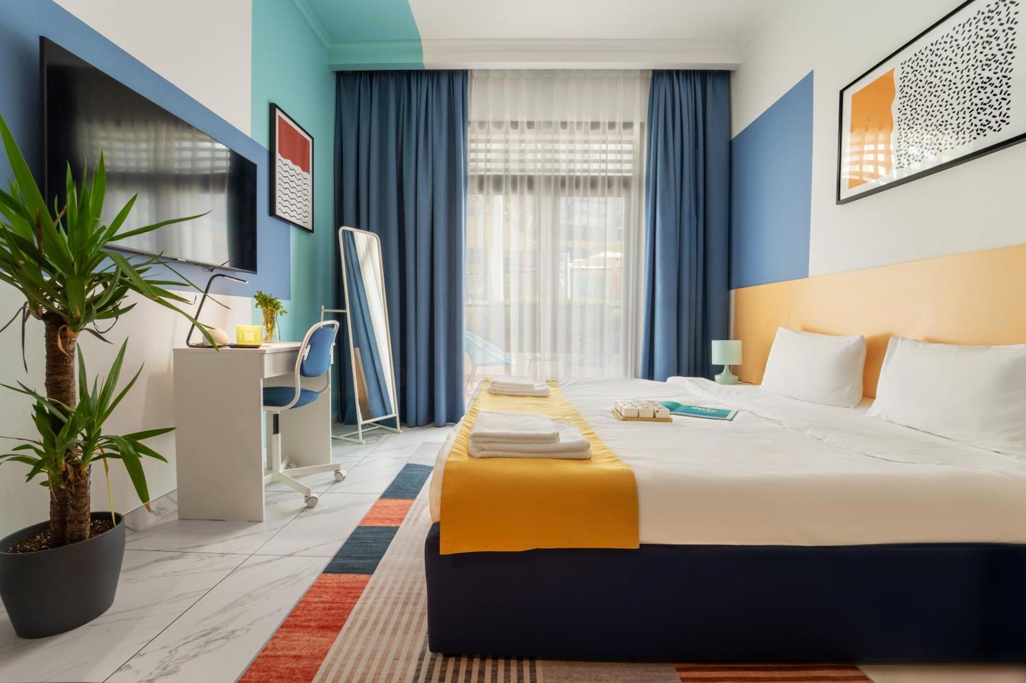 Izzzi Life Mint Dubai Exterior foto