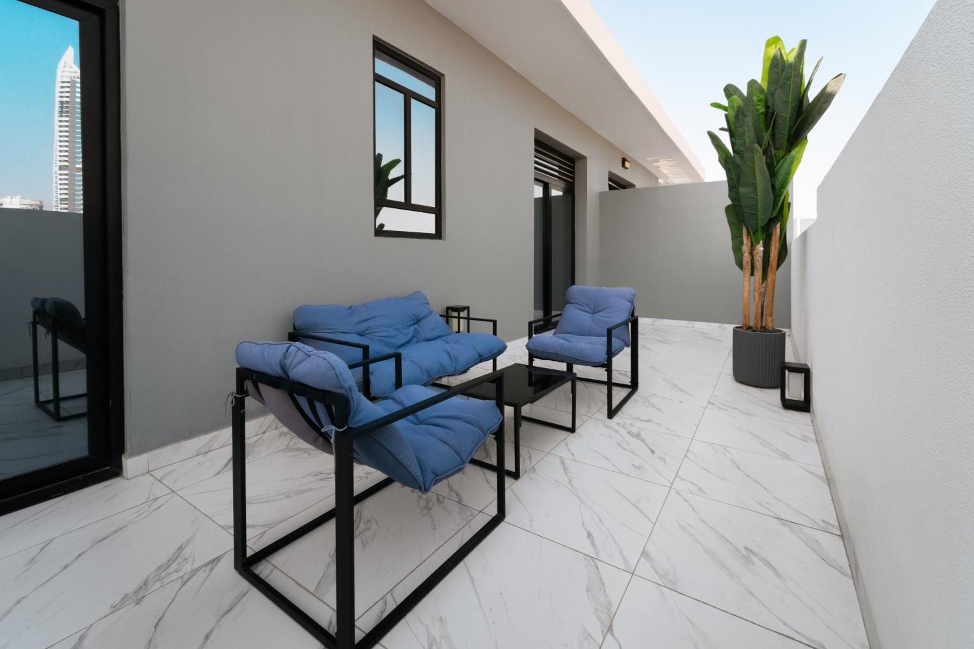 Izzzi Life Mint Dubai Exterior foto