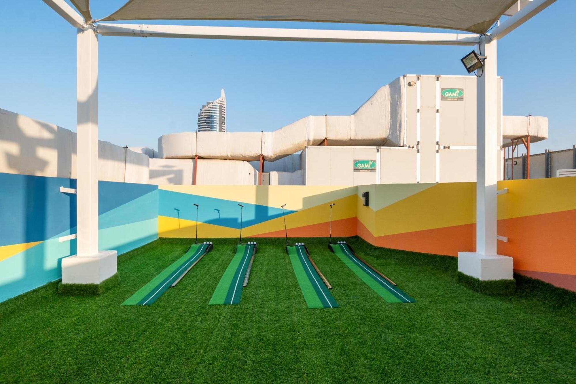 Izzzi Life Mint Dubai Exterior foto